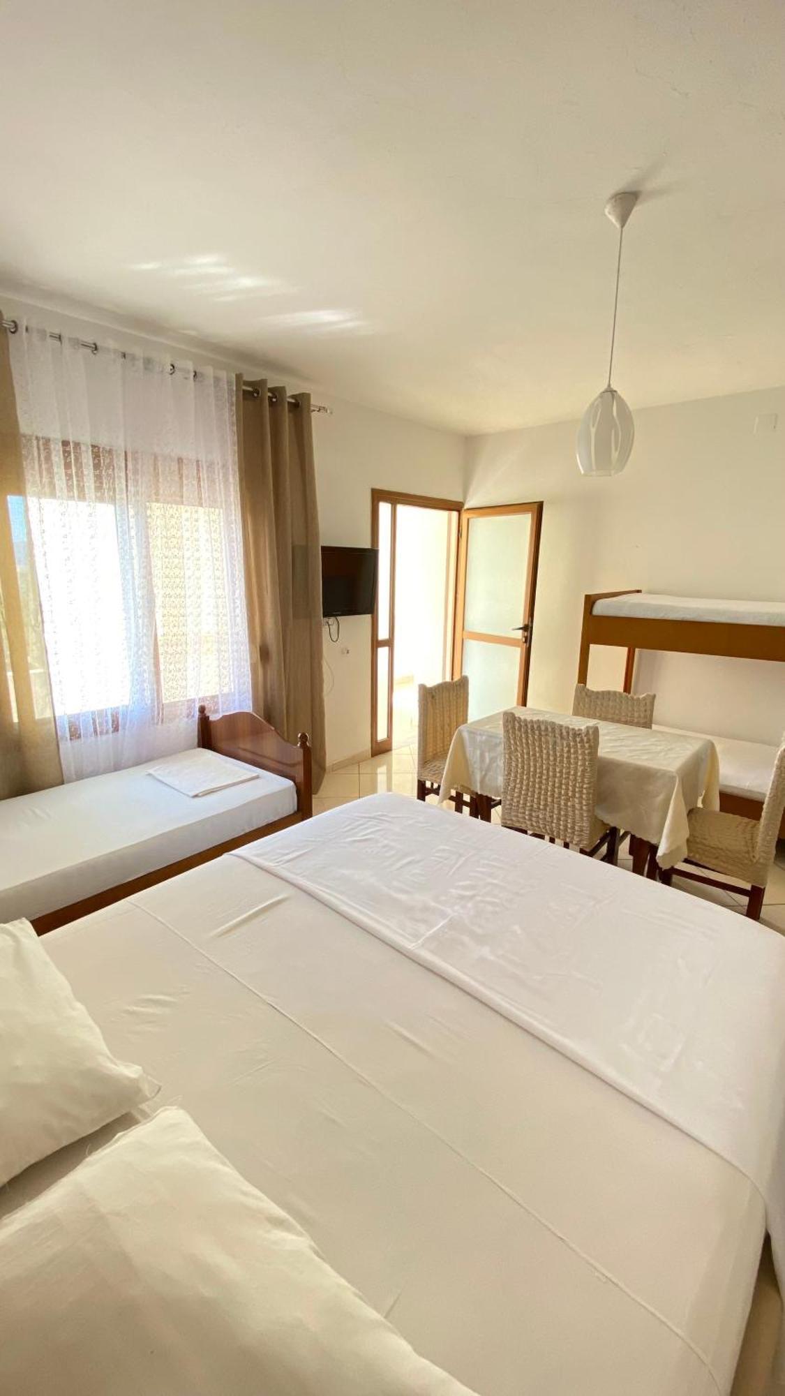 Apartament Radhime Avlonya Dış mekan fotoğraf