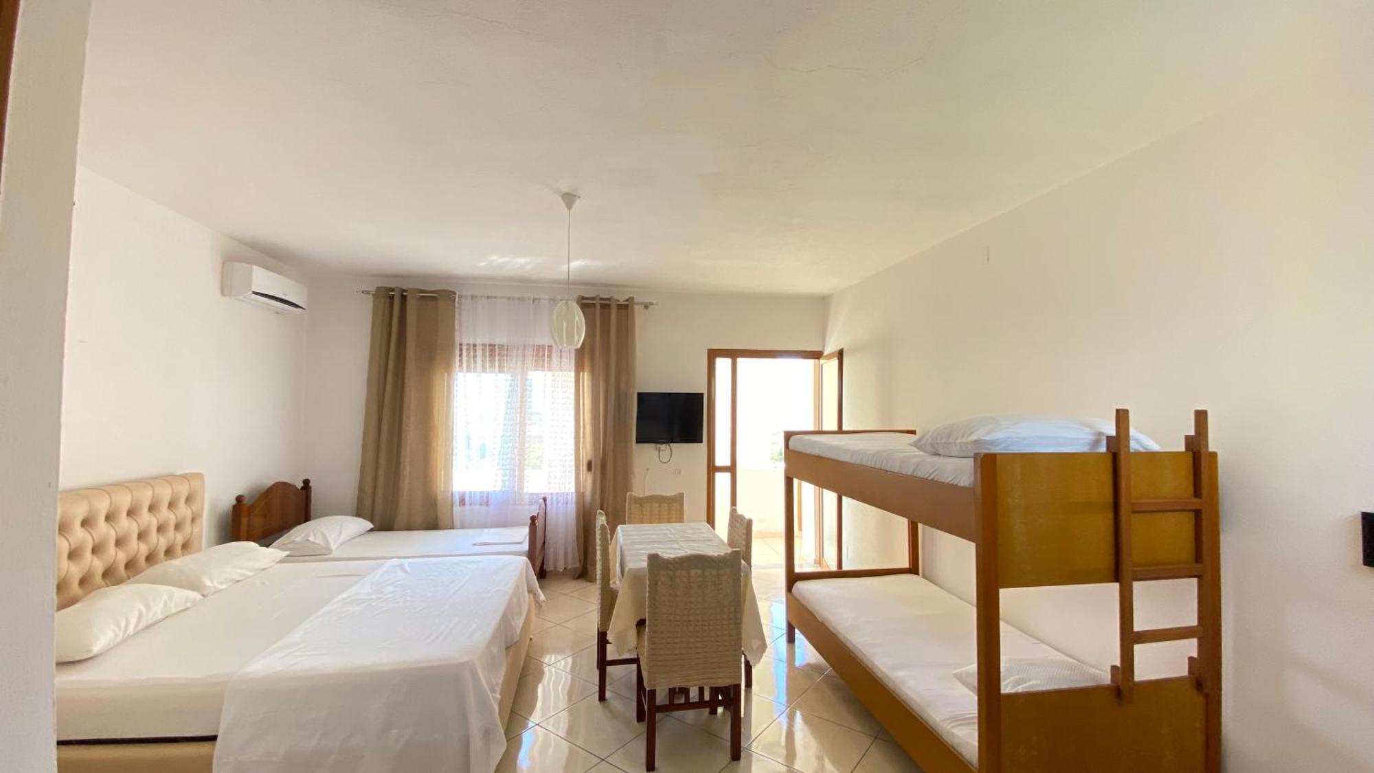 Apartament Radhime Avlonya Dış mekan fotoğraf